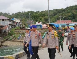 Pastikan Kesiapan Personel, Pamatwil Cek Langsung Pos Pengamanan dan Pelayanan Ops Ketupat Toba 2026 di Wilayah Polres Nias