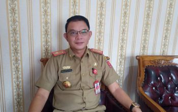 Kadis Kominfo Lambar Luruskan Pemberitaan Isu Larangan Kendaraan Plat Luar Daerah Parkir di Lingkungan Pemda