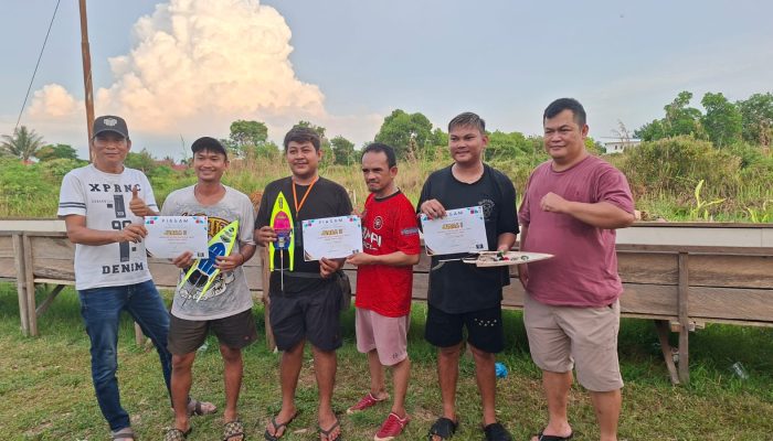 UMKM Alun-alun Ito Barong Tongkok Hidupkan Kembali Serunya Balapan Ketinting