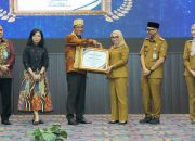 Bupati Ayu Asalasiyah Hadiri Peresmian Posbakum Desa dan Kelurahan Se-Lampung, Dekatkan Layanan Hukum Kepada Masyarakat