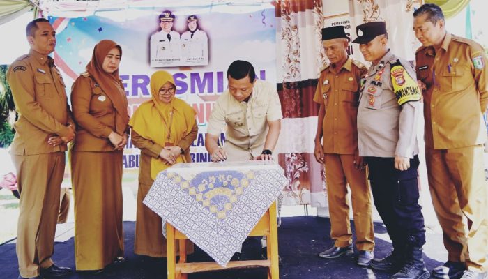 Bupati Pringsewu Resmikan UPT SDN 1 Gunung Raya