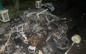 Bentrok Mahasiswa di USK, Sejumlah Gedung dan Kendaraan Terbakar