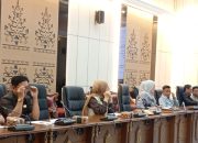 DPRD  Barito Utara Bahas Dua Raperda Terkait Masyarakat Hukum Adat dan Kelembagaan Adat Dayak