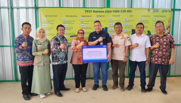 Dukung Lingkungan Berkelanjutan, BRI BO Metro Serahkan TPST Berbasis RDF kepada Pemkab Lampung Timur