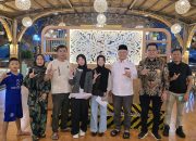 Mukhlis Basri Sambangi Keluarga Siswa Kembar Asal Krui yang Lolos UI, Beri Dukungan di Perantauan
