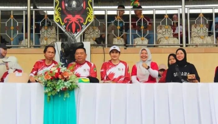 Naruk Saritani Hadiri Senam Massal Barito Utara, Dukung Gaya Hidup Sehat dan Pererat Kebersamaan