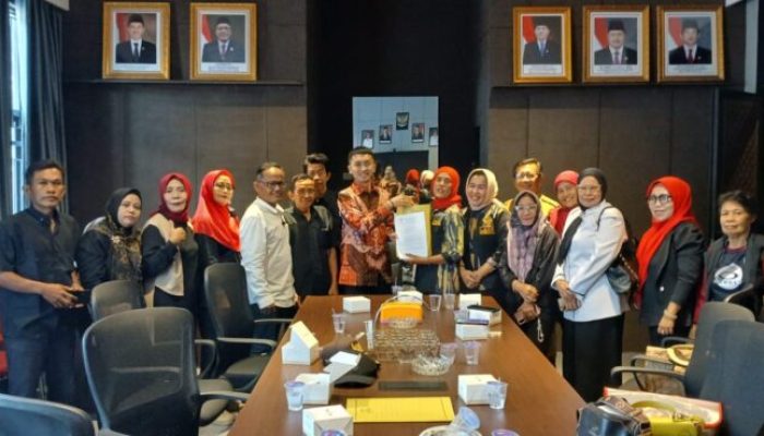PEKAT IB Audiensi dengan Ketua DPRD Pesawaran, Bahas Sinergi Pembangunan dan Aspirasi Masyarakat