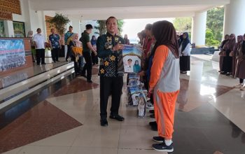 Bupati Pringsewu Lepas 12 Siswa Sekolah Rakyat