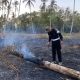 Kebakaran Lokasi Kebun, Satu SST Brimob Kupa-Kupa Malut Bersama Tim Berhasil Padamkan Api