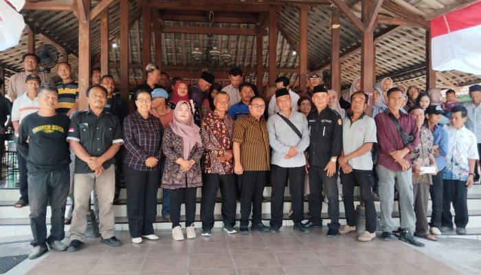 Sambung Rasa Ketua DPRD DIY di Siraman