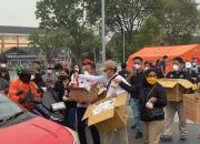 Peduli Kesehatan dan Karhutla, 113 Wartawan Bersama Gubernur Kalteng Bagikan Masker di Bundaran Besar Talawang
