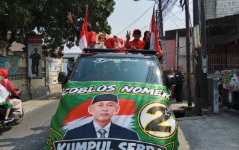 Lautan Massa Kawal Kampanye Calon Kepala Desa Jejalen Jaya Kumpul Zebra
