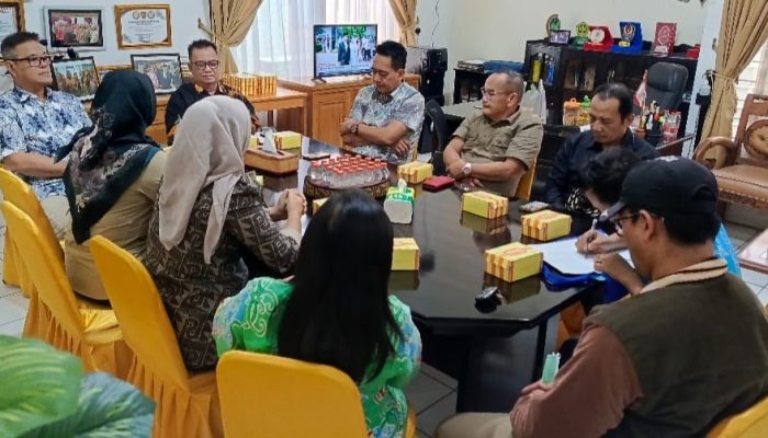 Tim PORPROV Kapuas, di Terima KONI Kalteng M. Hasanuddin Noor Bahas Penampungan Atlet di Kobar