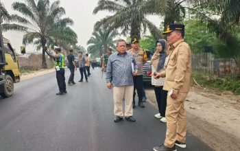 Gubernur Kalteng Agustiar Sabran Mengapresiasi Jalan Sampit-Ujung Pandaran, Muatan Cukup Melebihi Kapasitas Jangan Masuk